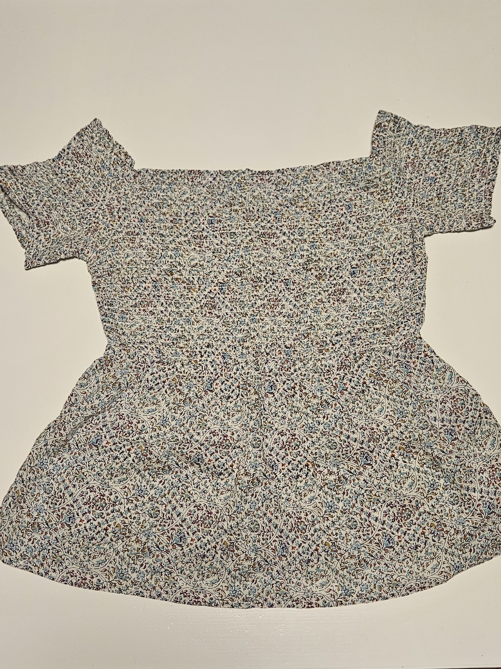 Old Navy Multi-Color Floral Off-Shoulder Smocked Peplum Top